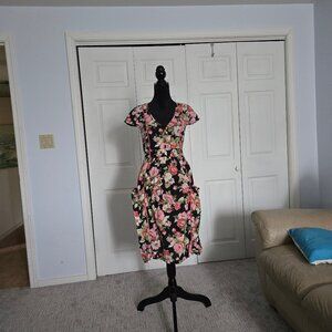 Flowered Summer dress with Sash and POCKETS!!!!